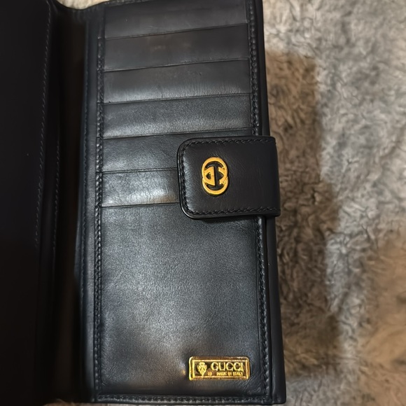 Women’s or Men's Gucci monogram Denim long Wallet! Preloved but 9-10 condition. - Picture 7 of 17